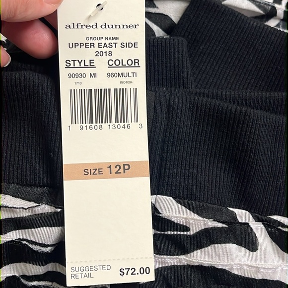 Alfred Dunner Upper East Side Zebra Print Bomber zip up Jacket - Picture 14 of 14
